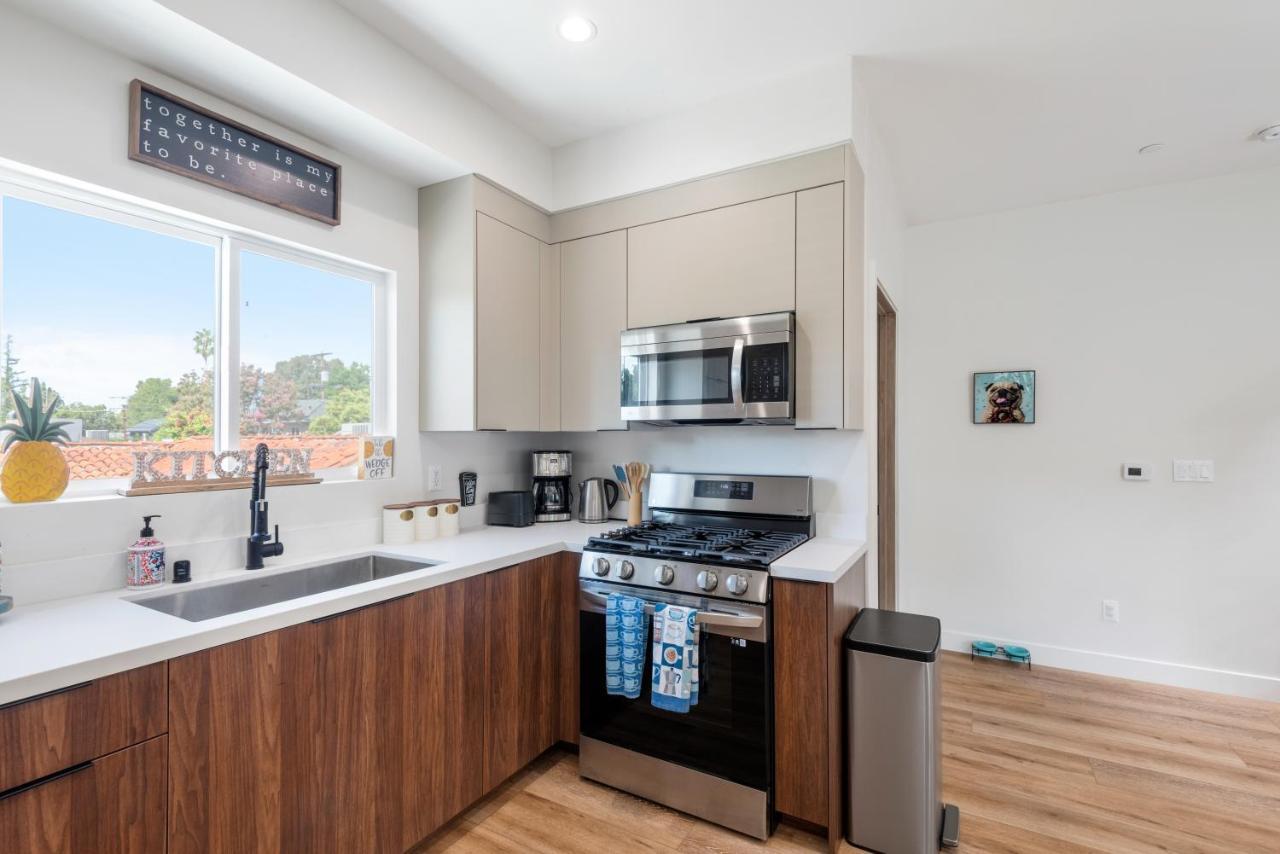 Stylish Sherman Oaks Townhouse 3Bed + 3.5Bath All Master Suites 洛杉矶 外观 照片