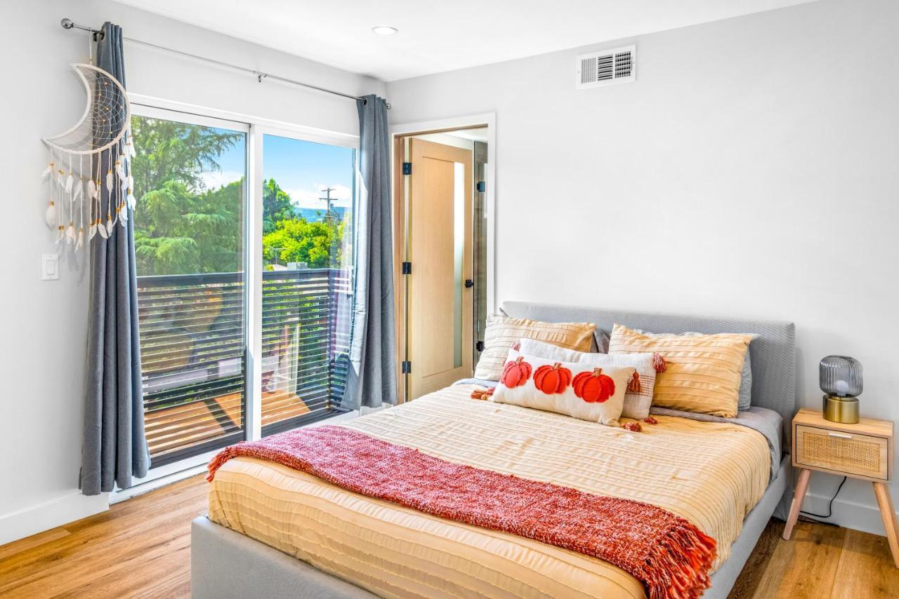 Stylish Sherman Oaks Townhouse 3Bed + 3.5Bath All Master Suites 洛杉矶 外观 照片